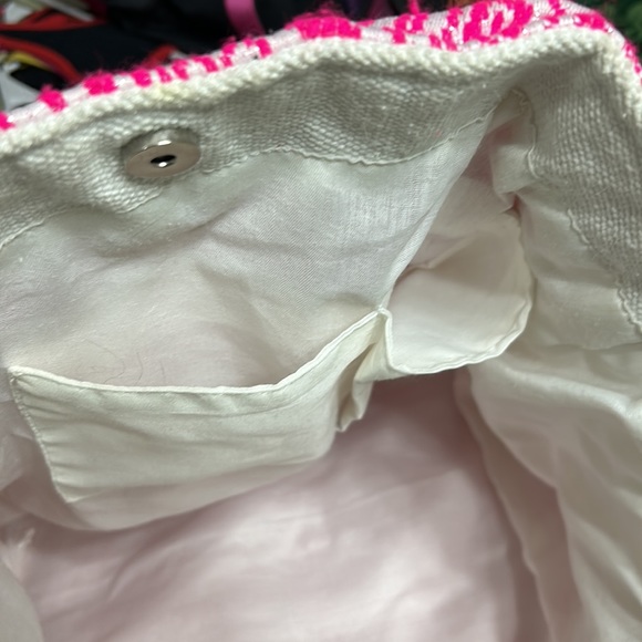 Aztec pattern Hot Pink Large Tote or Beach Bag w/ LOTS of pockets - Picture 7 of 8